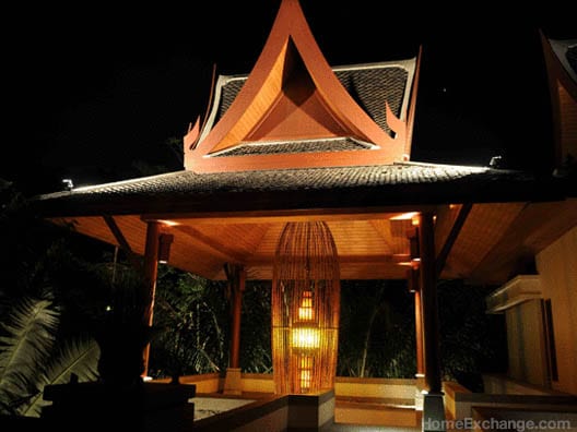 homeexchange-plain08-phuket