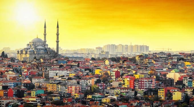 680x375_he_writers_blog_istanbul_web