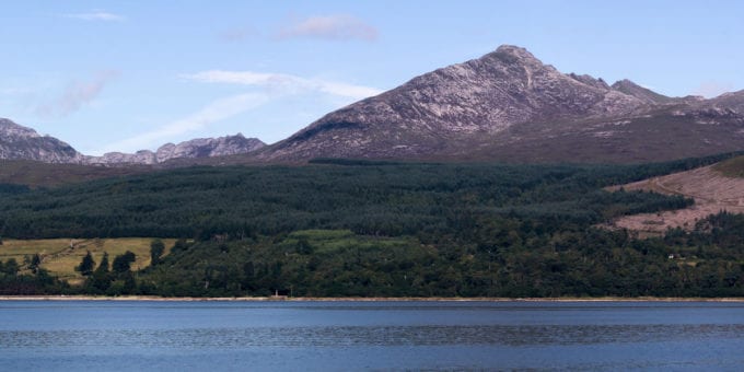 comm539_1200x600_top10diving_arran