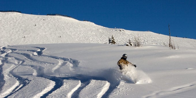 comm588b_1200x600_ski_america_banff