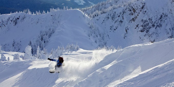 comm588b_1200x600_ski_america_bigwhite