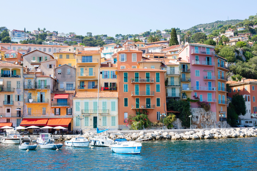 Où partir en automne en France Cote d'Azur Villefranche