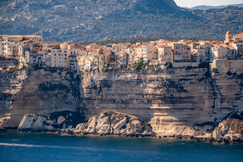 échange de maisons à Bonifacio