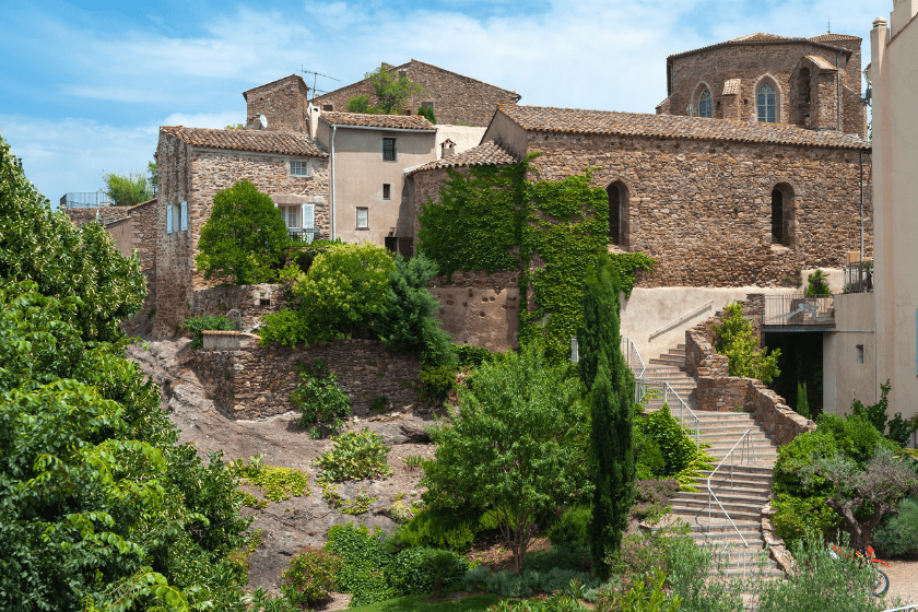 Top 10 des plus beaux villages autour de Fréjus Roquebrune sur Argens