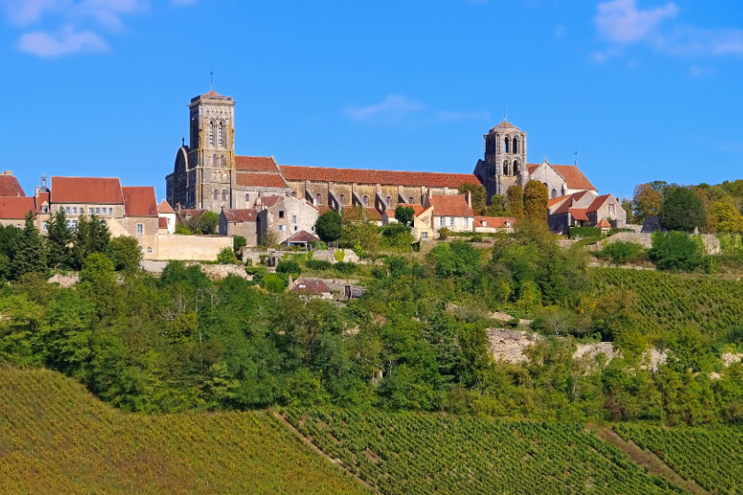 Vacances à la campagne en famille Vezelay