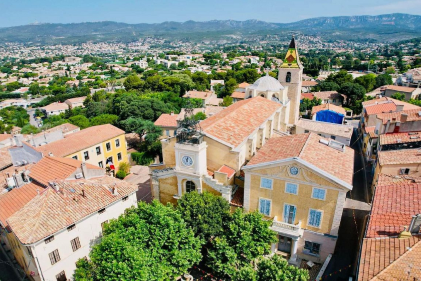 Lieux de tournage Plus Belle la Vie Allauch vieux village