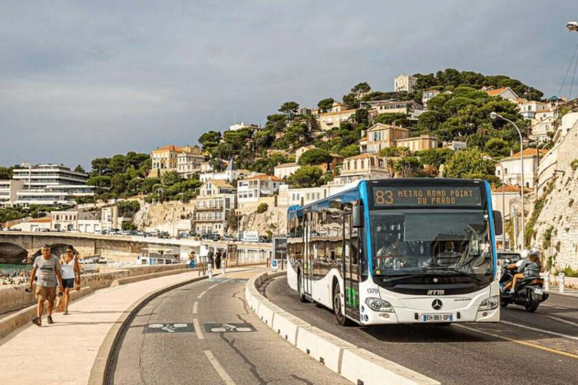 Visiter Marseille en famille bus