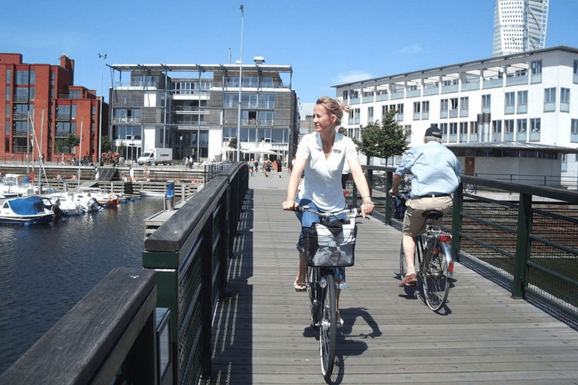 Que faire à Malmö explorer la ville à vélo