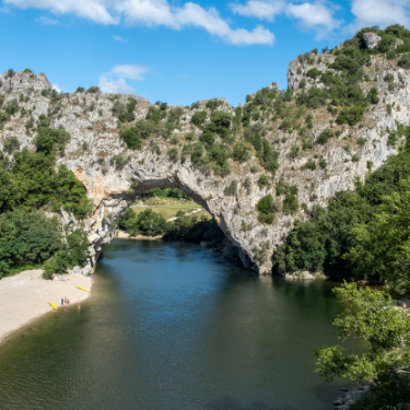 ou-partir-petit-prix-ete-ardeche;