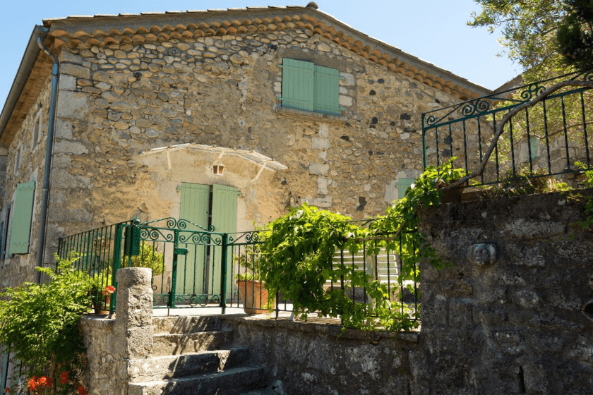 Hébergement Ardèche échange de maisons